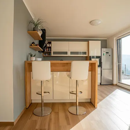 Three Bedroom With Terrace And Sauna *