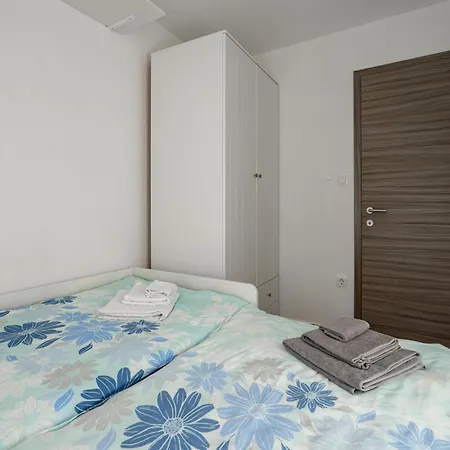 Three Bedroom With Terrace And Sauna * Tolmin