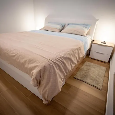 Three Bedroom With Terrace And Sauna Hébergement de vacances