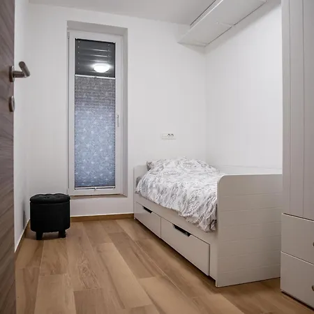 Three Bedroom With Terrace And Sauna Hébergement de vacances