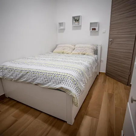 Three Bedroom With Terrace And Sauna Prázdninový dům *