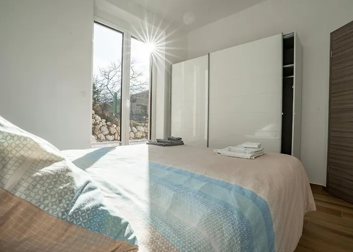 Three Bedroom With Terrace And Sauna Tolmin