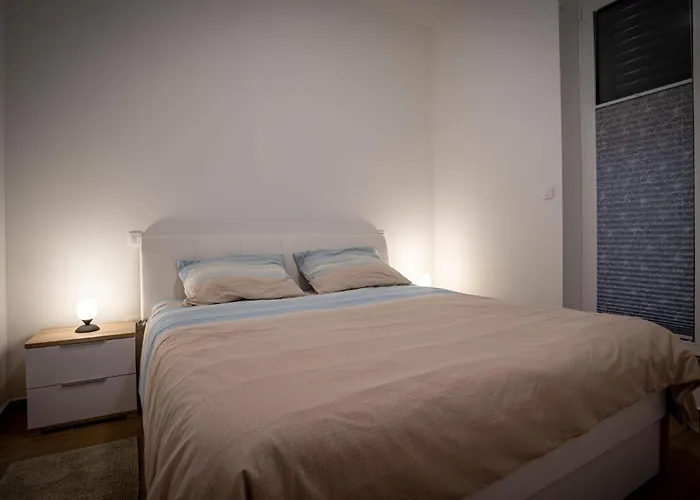 Сasa de vacaciones Three Bedroom With Terrace And Sauna Tolmin